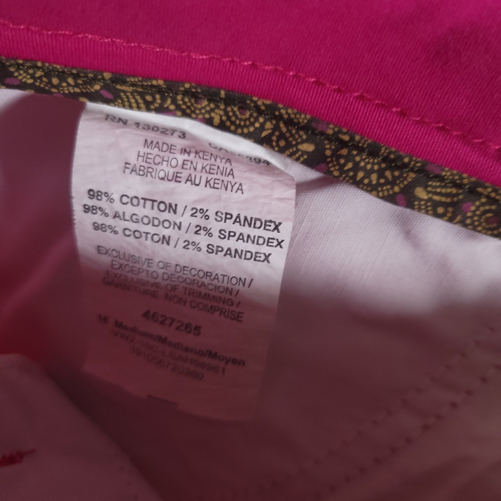 Lee Shorts Womens 18 Medium Pink VT Boysenberry Straight Fit Stretch Casual New - Picture 10 of 10